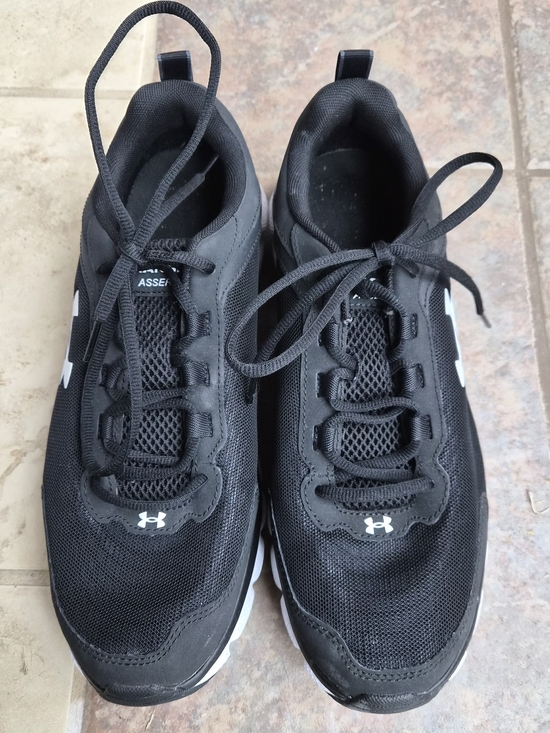 Under Armour Other - Under Armour Men's Charged Assert 9 Running Shoes Size 10
